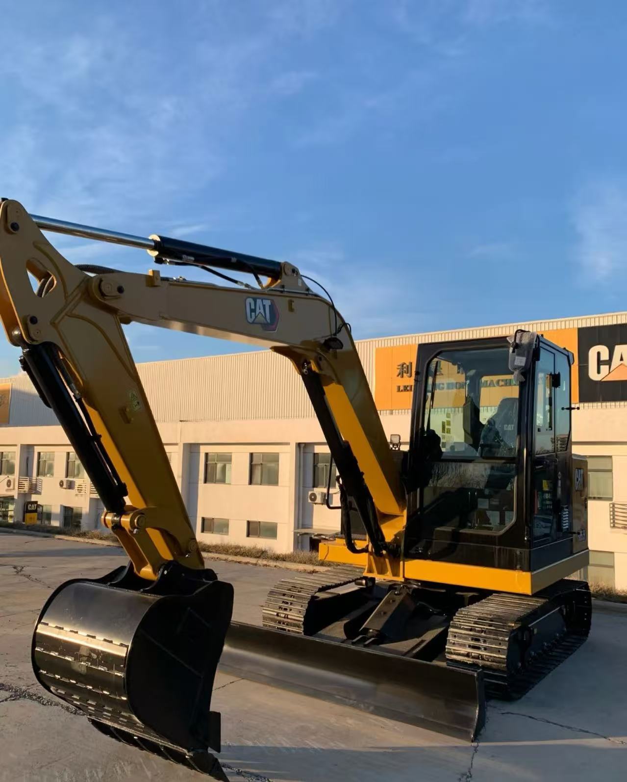 CAT 305.5 completamente nuevo (modelo 2025) | Excavadora compacta de cero horas | Alta eficiencia