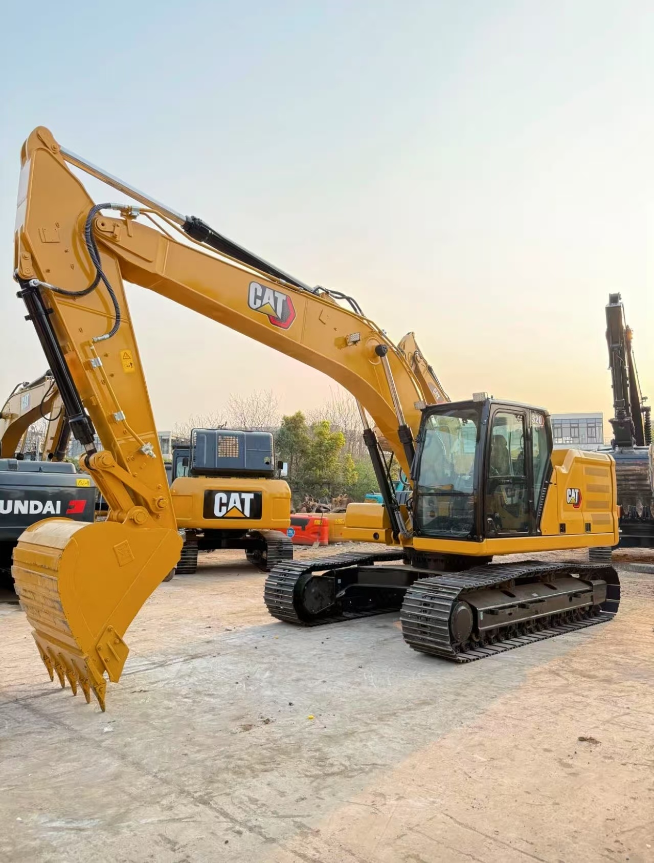 Nueva excavadora CAT 320 de última generación en venta | Excavadora de 20 toneladas de Caterpillar | Motor CAT C4.4 de alta eficiencia energética | Alto rendimiento