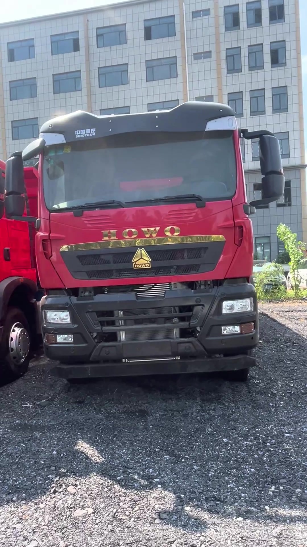 Camión volquete SINOTRUK HOWO TX 6×4 de 400 CV – Camión minero pesado Euro III